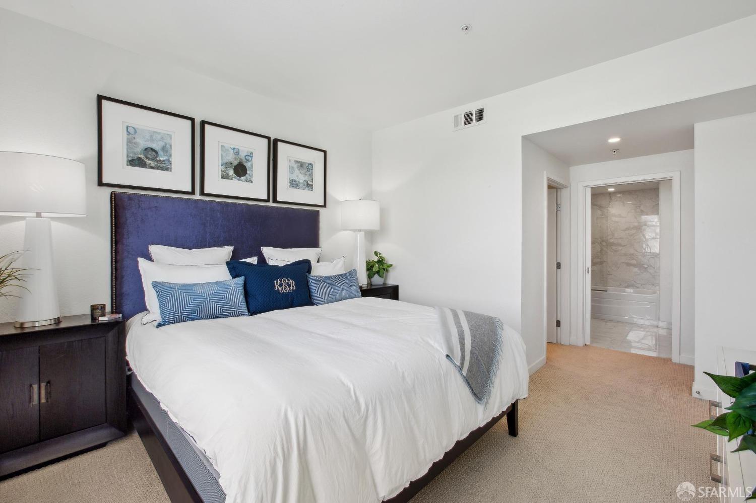 Photo #10: 425064355 Listing: Photo #10
