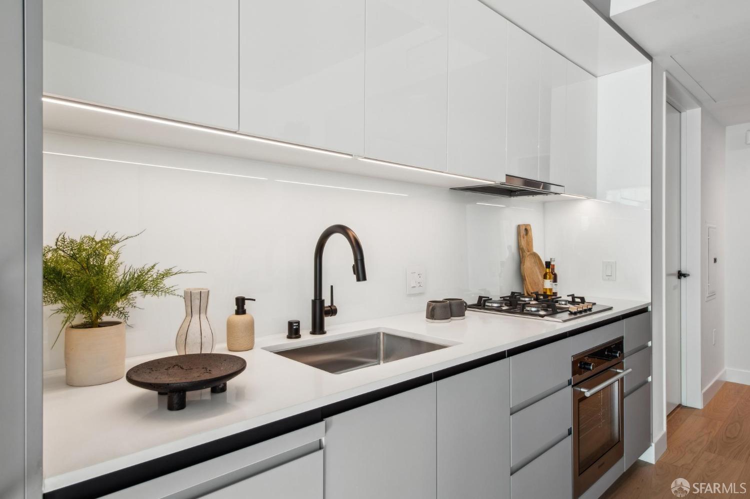 Detail Gallery Image 5 of 28 For 960 Market St #323,  San Francisco,  CA 94102 - 1 Beds | 1 Baths