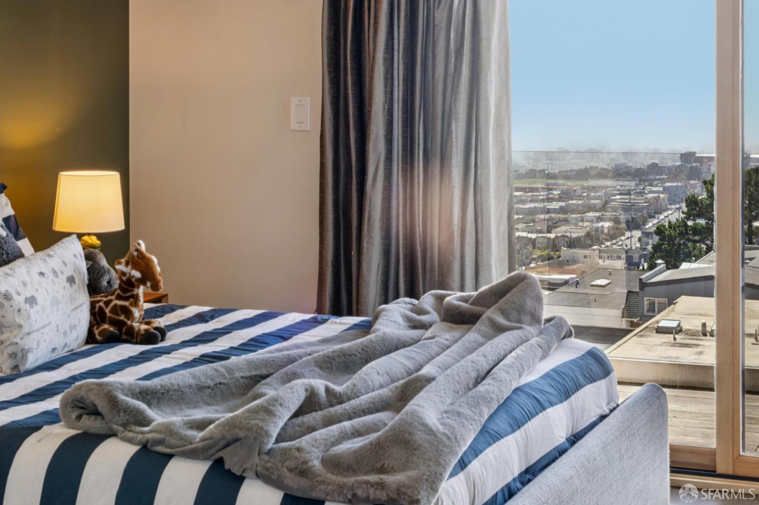 Detail Gallery Image 58 of 93 For 2123 Funston Ave, San Francisco,  CA 94116 - 4 Beds | 3/1 Baths