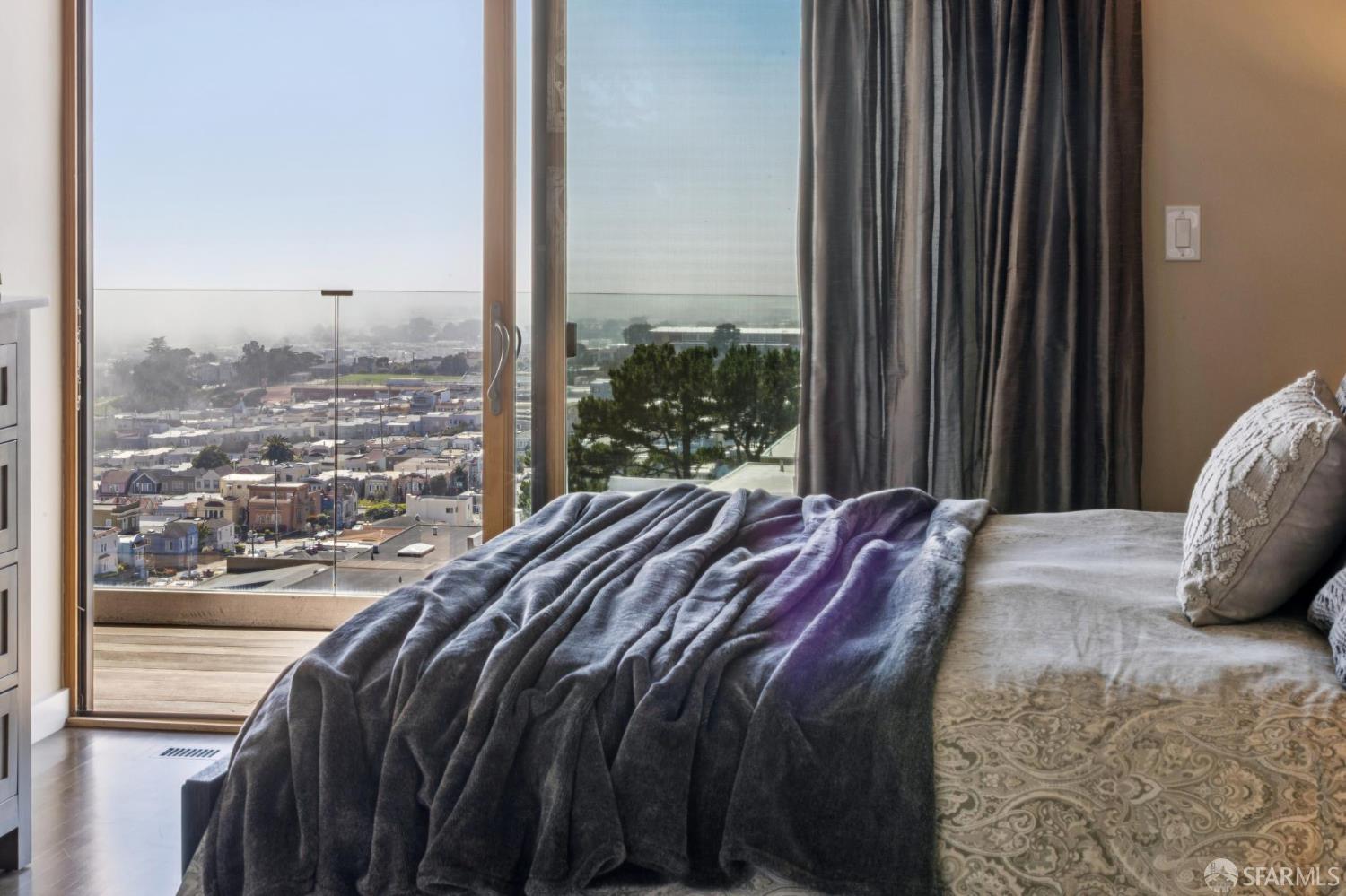 Detail Gallery Image 49 of 93 For 2123 Funston Ave, San Francisco,  CA 94116 - 4 Beds | 3/1 Baths