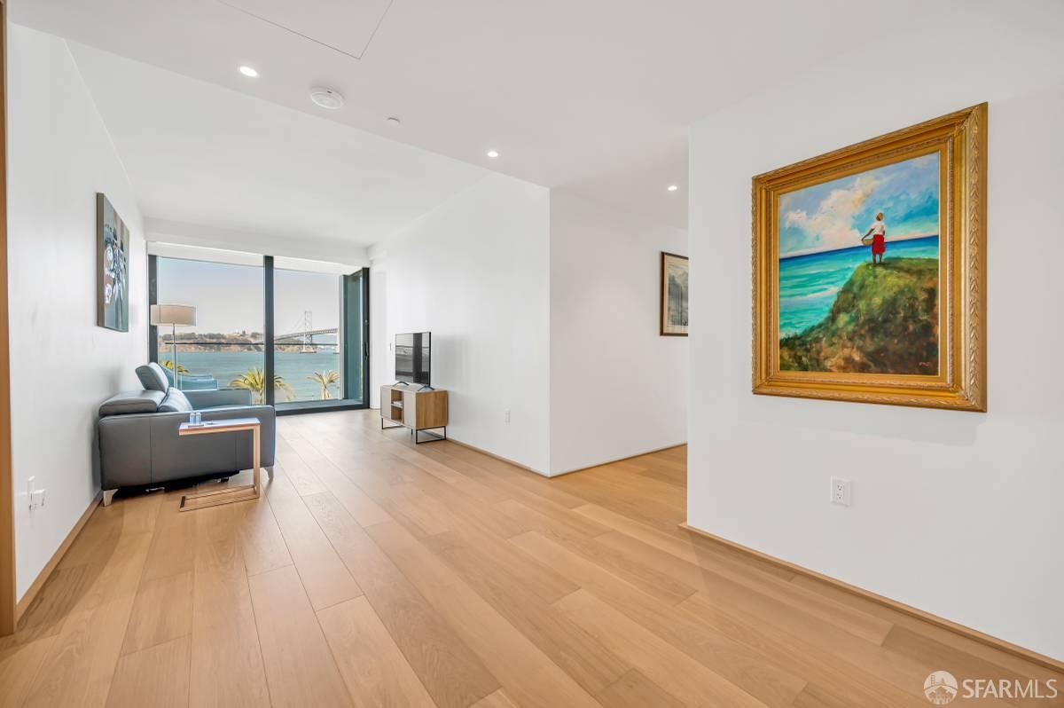 Detail Gallery Image 7 of 25 For 1 Steuart Ln #501,  San Francisco,  CA 94105 - 2 Beds | 3 Baths