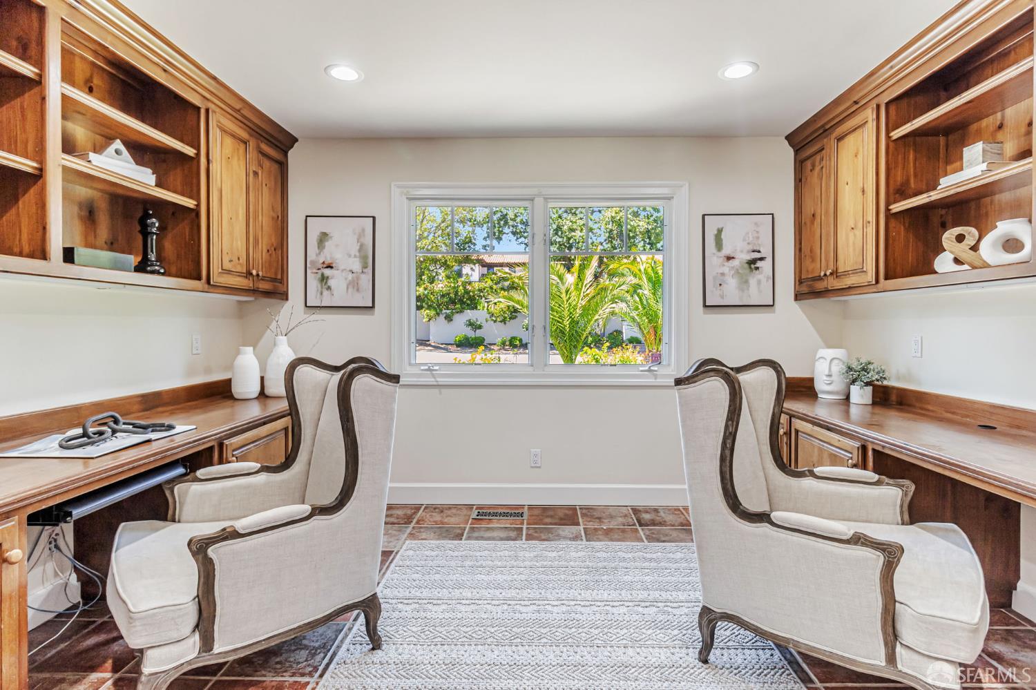 Detail Gallery Image 32 of 43 For 2 Callado Way, Atherton,  CA 94027 - 5 Beds | 4/1 Baths