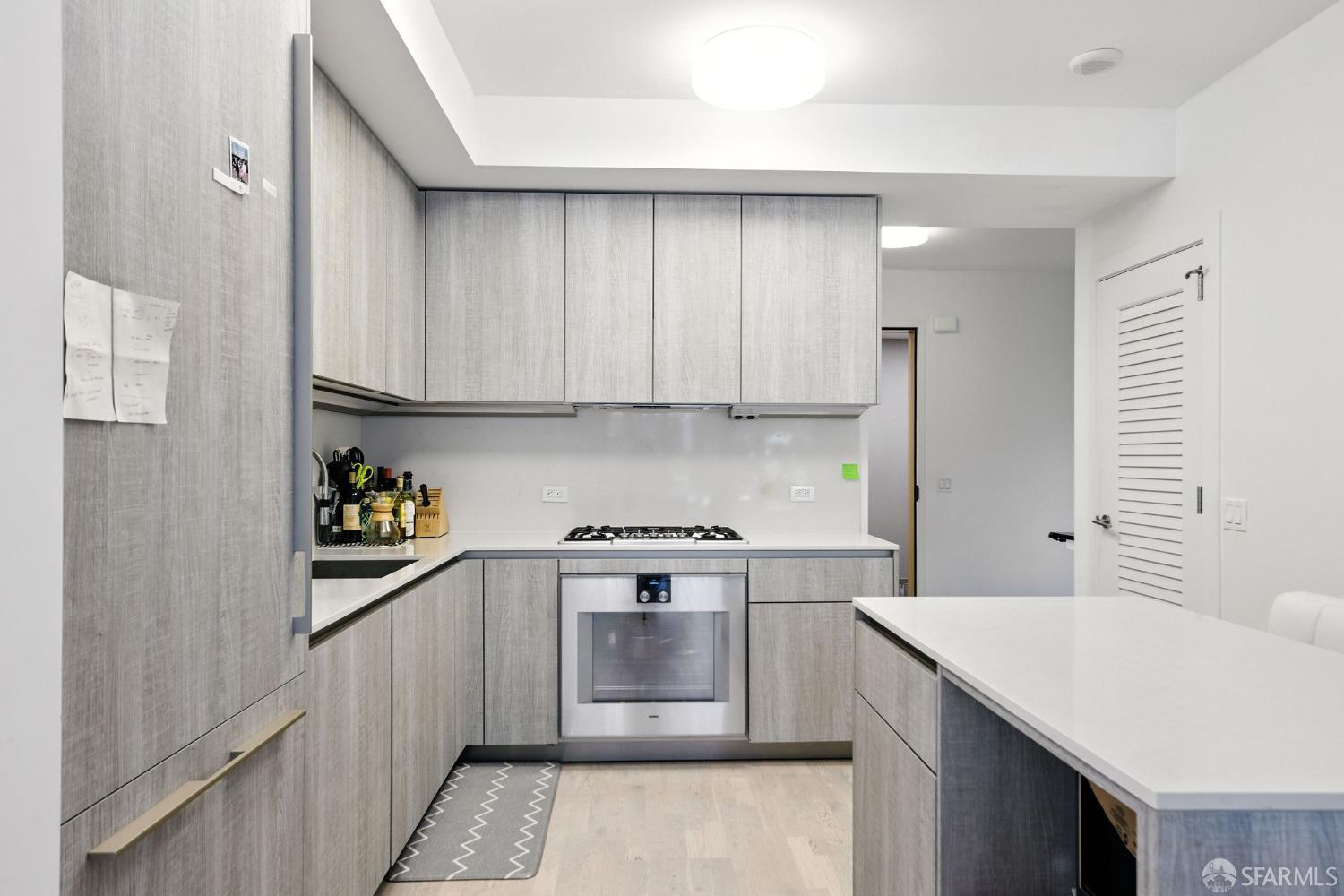 Detail Gallery Image 8 of 41 For 333 Beale St 3c,  San Francisco,  CA 94105 - 1 Beds | 1/1 Baths