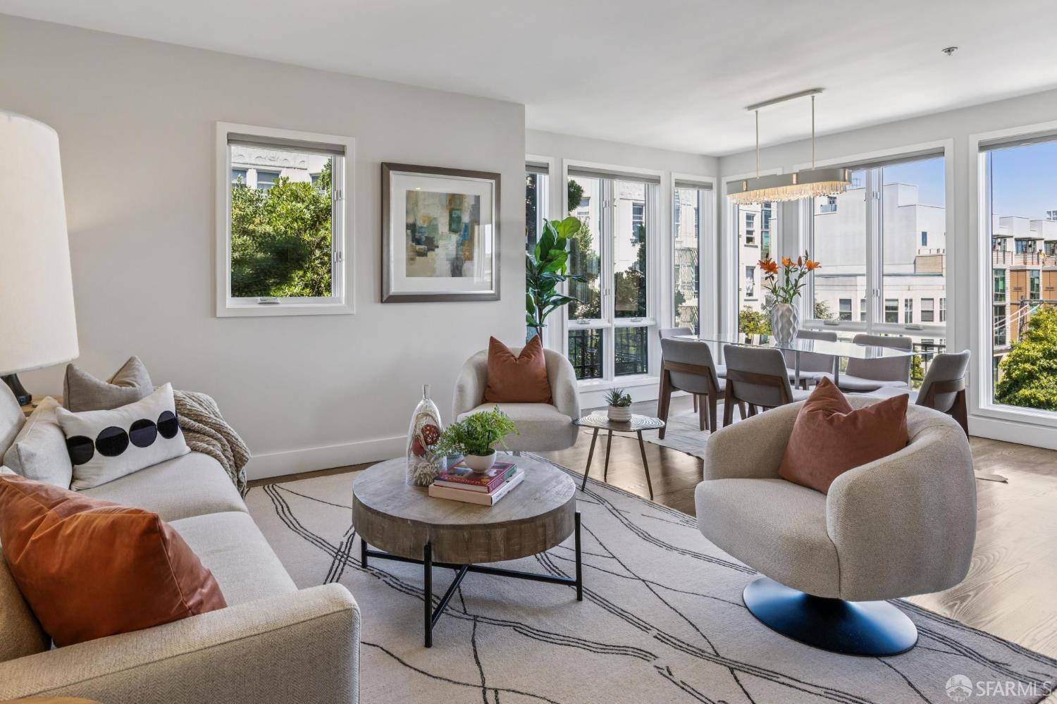 Detail Gallery Image 2 of 31 For 8 Landers St #301,  San Francisco,  CA 94114 - 2 Beds | 2 Baths