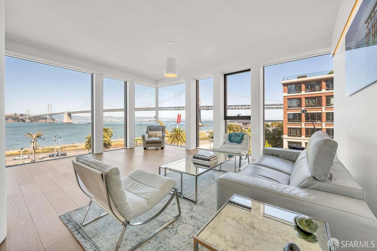 Detail Gallery Image 2 of 25 For 1 Steuart Ln #501,  San Francisco,  CA 94105 - 2 Beds | 3 Baths