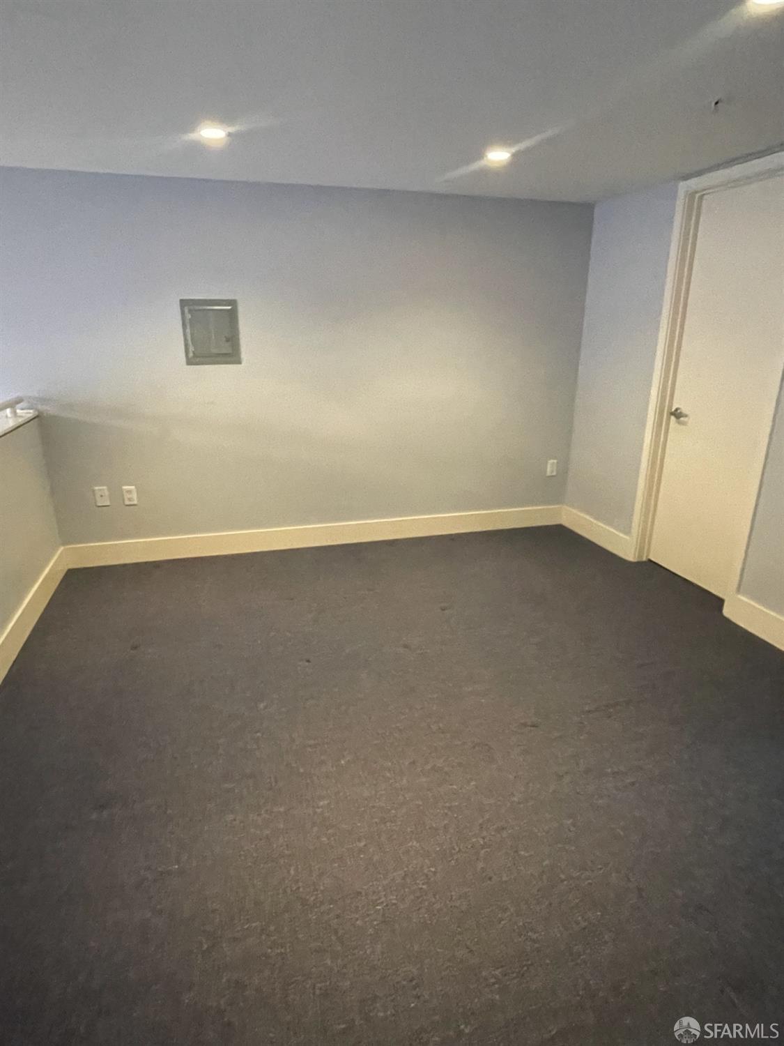 Detail Gallery Image 9 of 13 For 545 Leavenworth St #1,  San Francisco,  CA 94109 - 1 Beds | 2 Baths