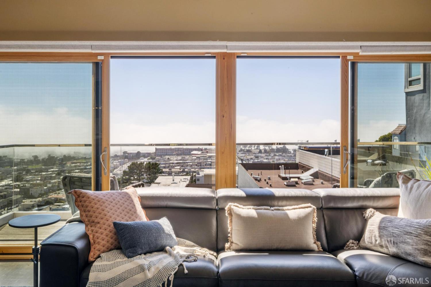 Detail Gallery Image 26 of 93 For 2123 Funston Ave, San Francisco,  CA 94116 - 4 Beds | 3/1 Baths