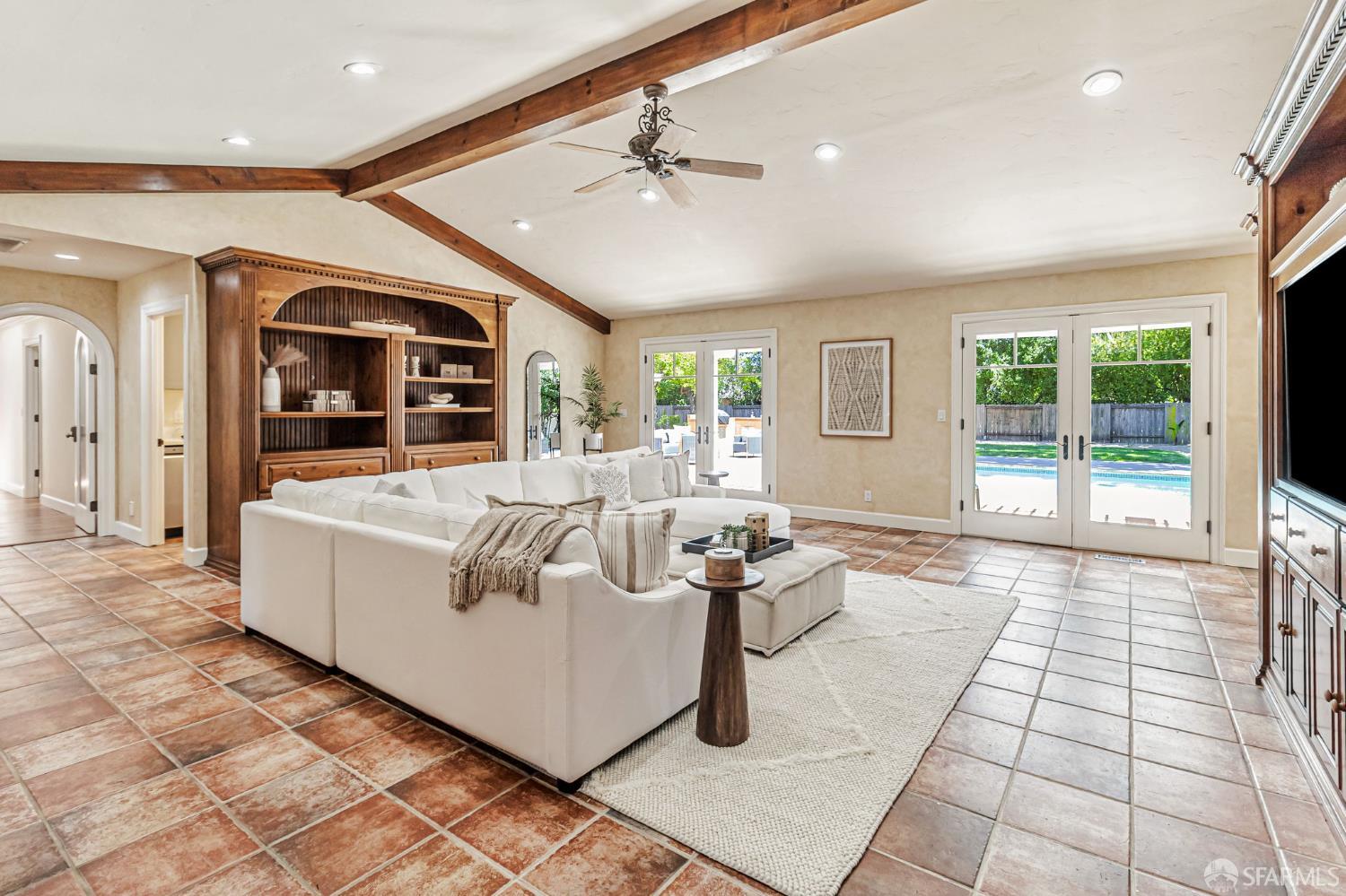 Detail Gallery Image 23 of 43 For 2 Callado Way, Atherton,  CA 94027 - 5 Beds | 4/1 Baths