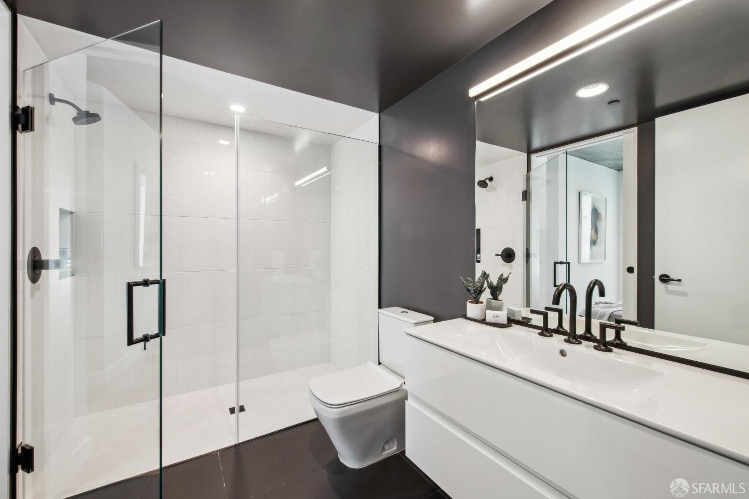 Detail Gallery Image 17 of 28 For 960 Market St #323,  San Francisco,  CA 94102 - 1 Beds | 1 Baths