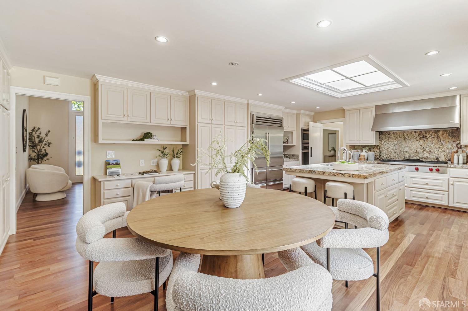 Detail Gallery Image 19 of 43 For 2 Callado Way, Atherton,  CA 94027 - 5 Beds | 4/1 Baths