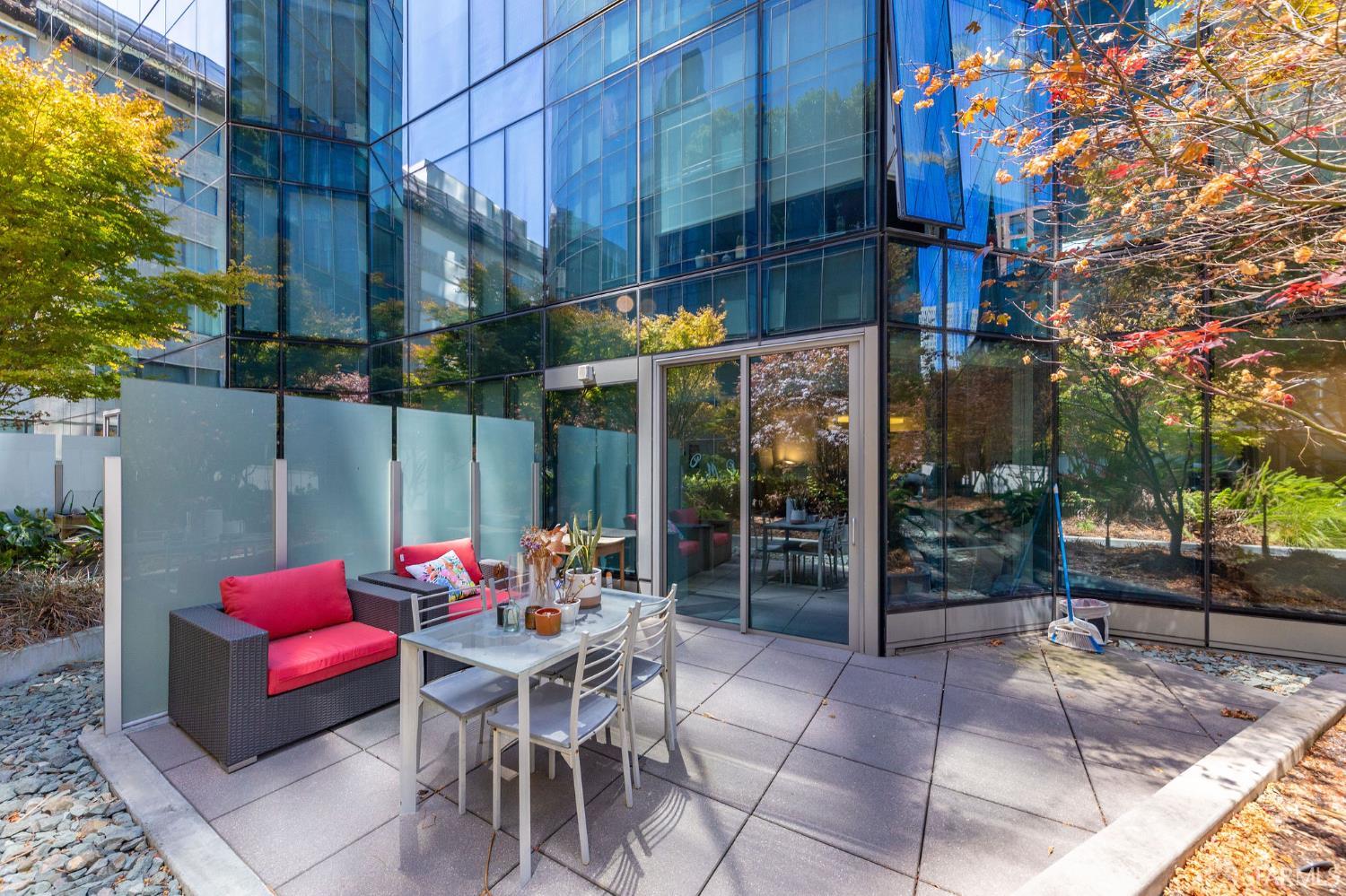 Detail Gallery Image 17 of 41 For 333 Beale St 3c,  San Francisco,  CA 94105 - 1 Beds | 1/1 Baths