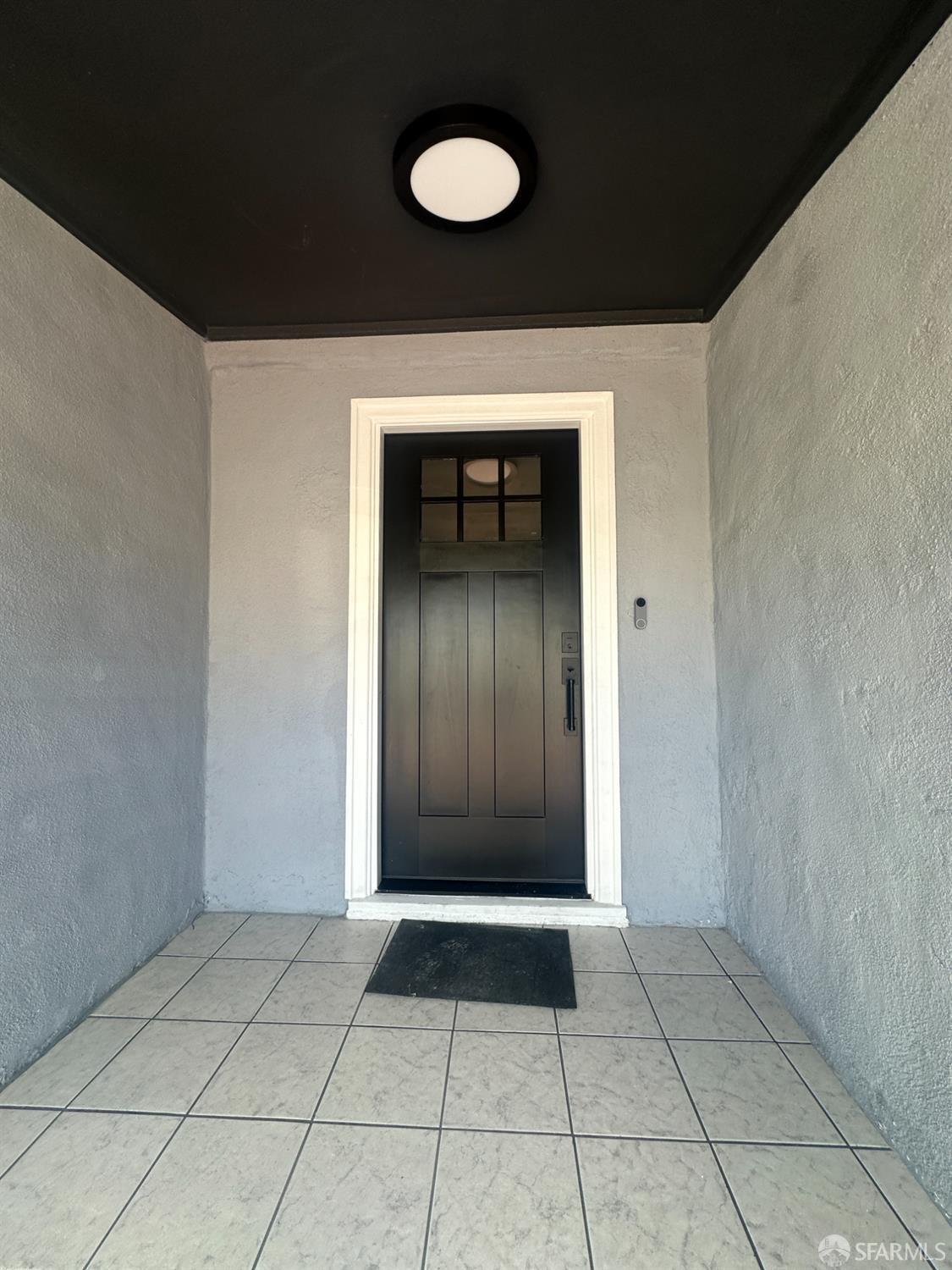 Detail Gallery Image 3 of 28 For 370 Clara St, Oakland,  CA 94603 - 7 Beds | 3 Baths