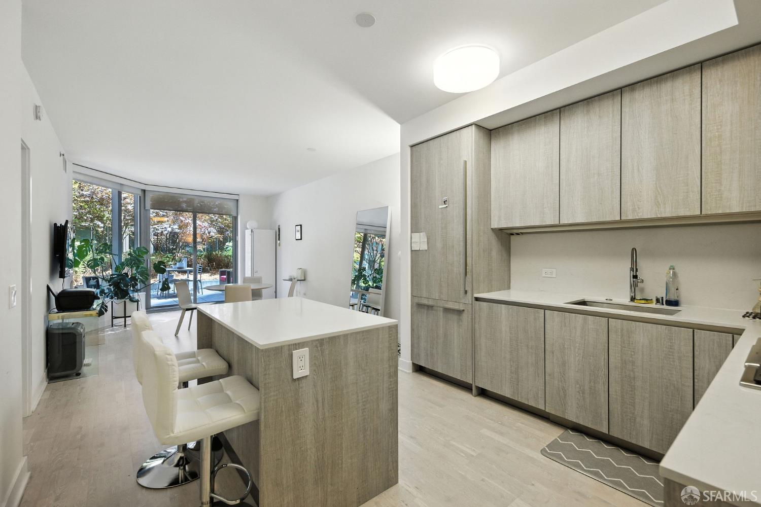Detail Gallery Image 6 of 41 For 333 Beale St 3c,  San Francisco,  CA 94105 - 1 Beds | 1/1 Baths