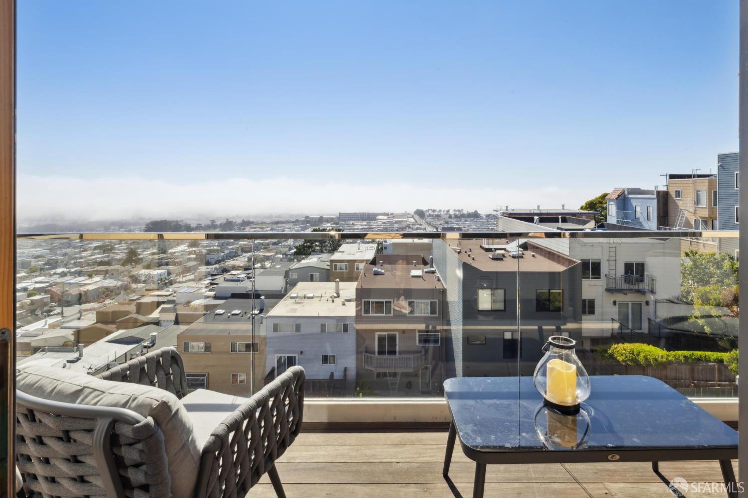 Detail Gallery Image 29 of 93 For 2123 Funston Ave, San Francisco,  CA 94116 - 4 Beds | 3/1 Baths