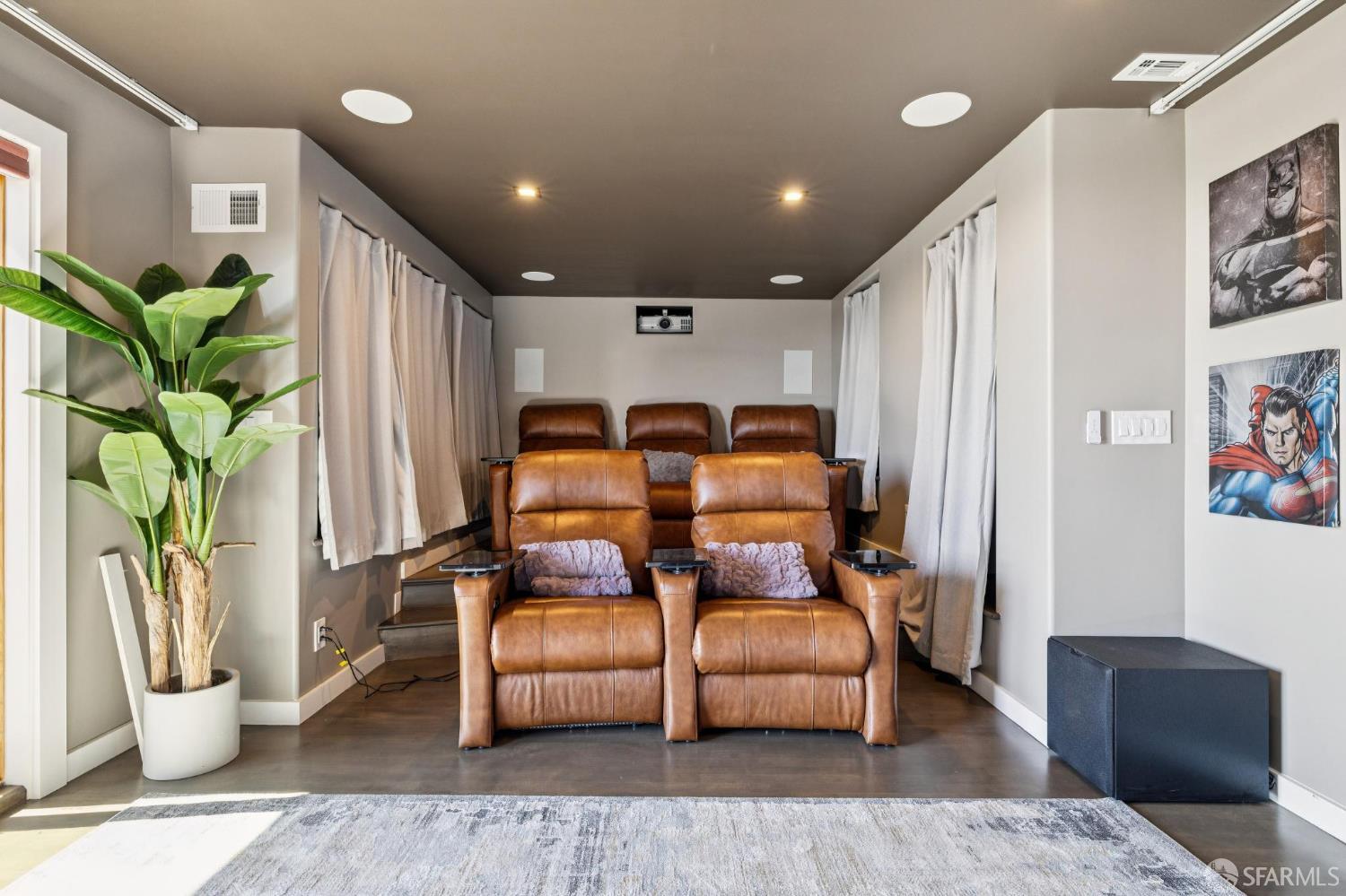 Detail Gallery Image 72 of 93 For 2123 Funston Ave, San Francisco,  CA 94116 - 4 Beds | 3/1 Baths