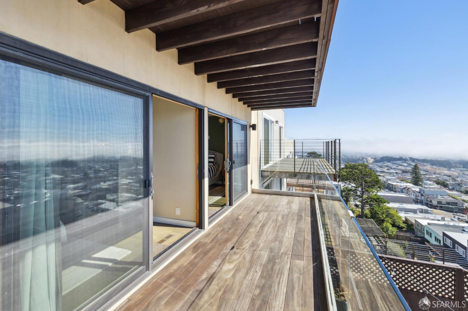 Detail Gallery Image 50 of 93 For 2123 Funston Ave, San Francisco,  CA 94116 - 4 Beds | 3/1 Baths