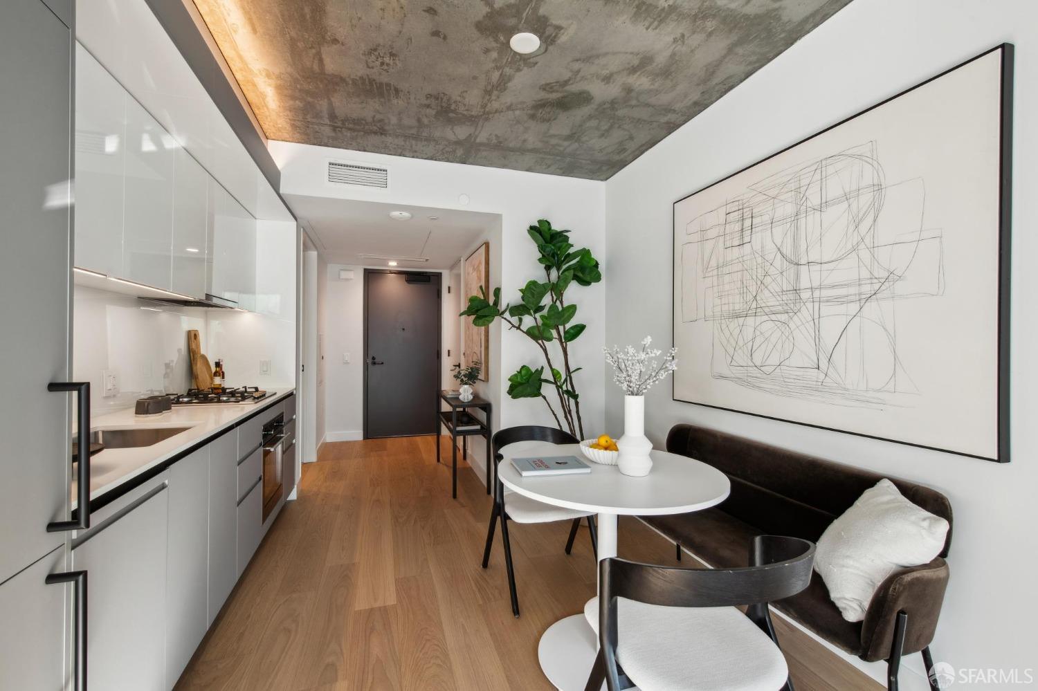 Detail Gallery Image 3 of 28 For 960 Market St #323,  San Francisco,  CA 94102 - 1 Beds | 1 Baths