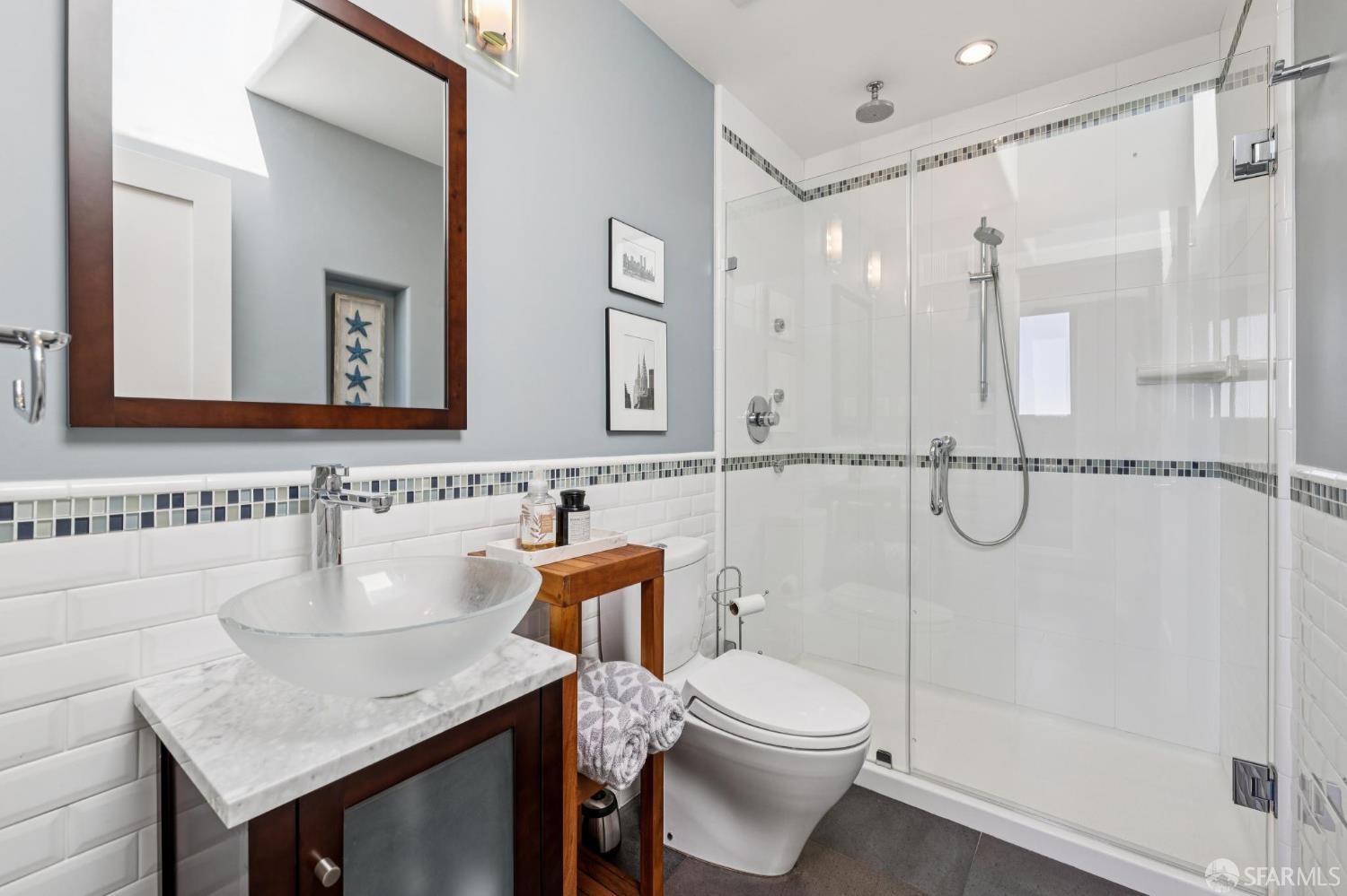 Detail Gallery Image 45 of 93 For 2123 Funston Ave, San Francisco,  CA 94116 - 4 Beds | 3/1 Baths