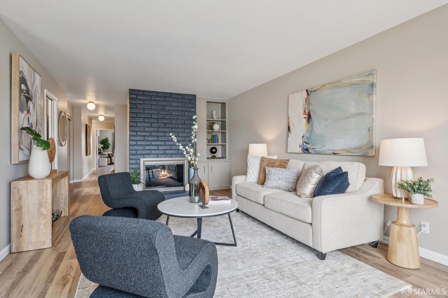 Detail Gallery Image 2 of 37 For 135 Dorado Ter, San Francisco,  CA 94112 - 3 Beds | 2 Baths