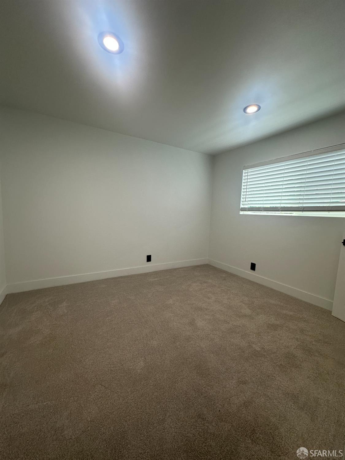 Detail Gallery Image 24 of 28 For 370 Clara St, Oakland,  CA 94603 - 7 Beds | 3 Baths