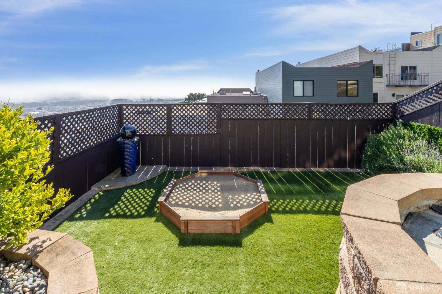 Detail Gallery Image 82 of 93 For 2123 Funston Ave, San Francisco,  CA 94116 - 4 Beds | 3/1 Baths