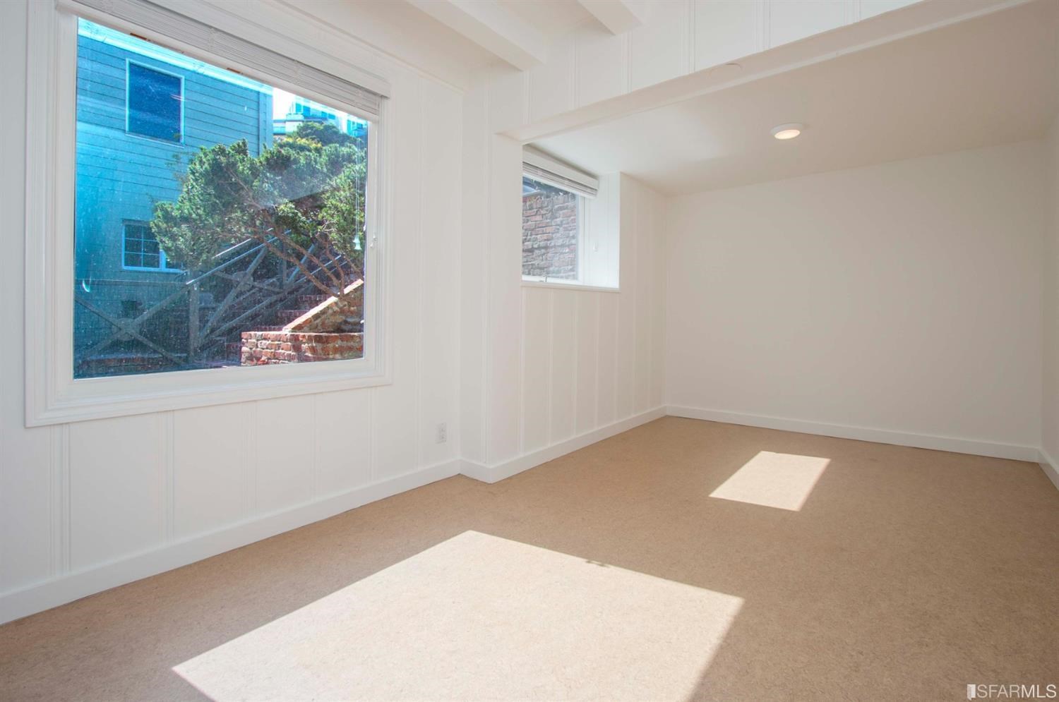 Detail Gallery Image 19 of 41 For 157 Villa Ter, San Francisco,  CA 94114 - 4 Beds | 2/1 Baths