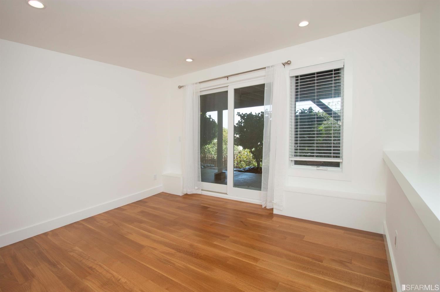 Detail Gallery Image 37 of 41 For 157 Villa Ter, San Francisco,  CA 94114 - 4 Beds | 2/1 Baths