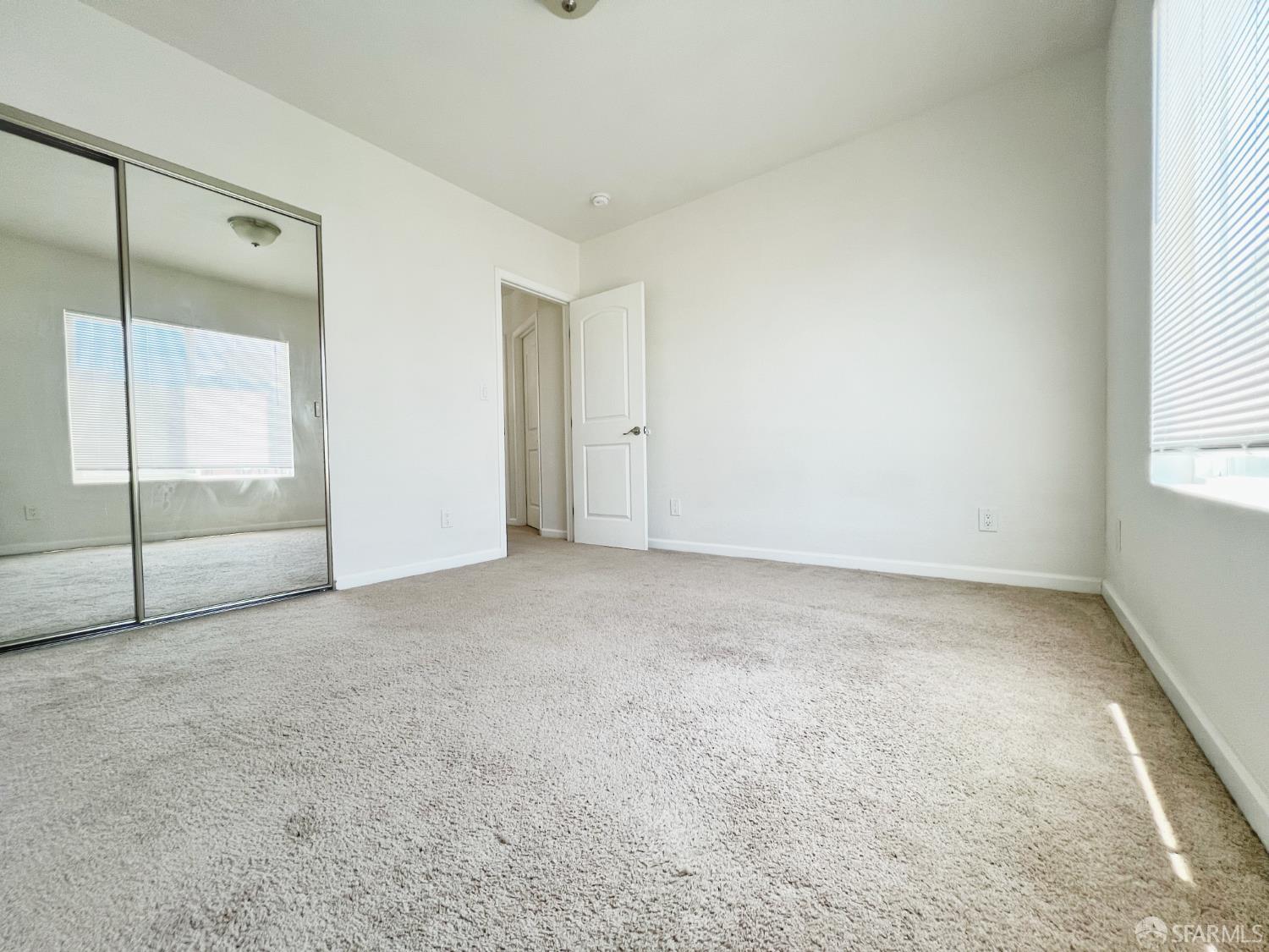 Detail Gallery Image 7 of 7 For 1912 Berkeley Way, Berkeley,  CA 94704 - 2 Beds | 1 Baths