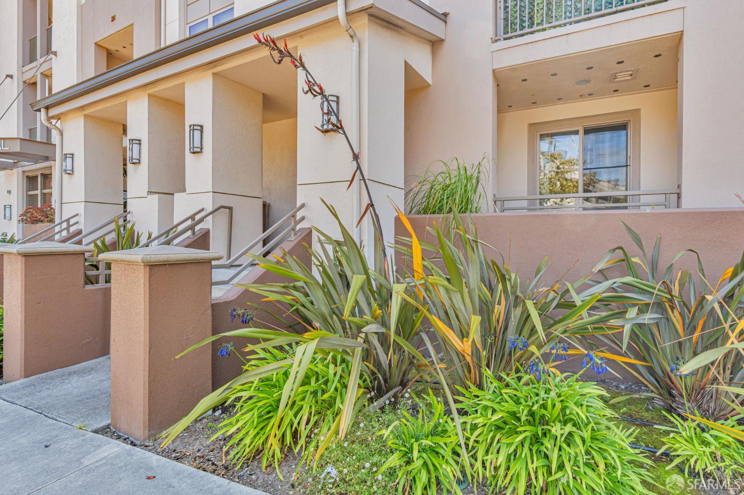 Detail Gallery Image 24 of 33 For 1488 El Camino Real #102,  South San Francisco,  CA 94080 - 1 Beds | 1 Baths