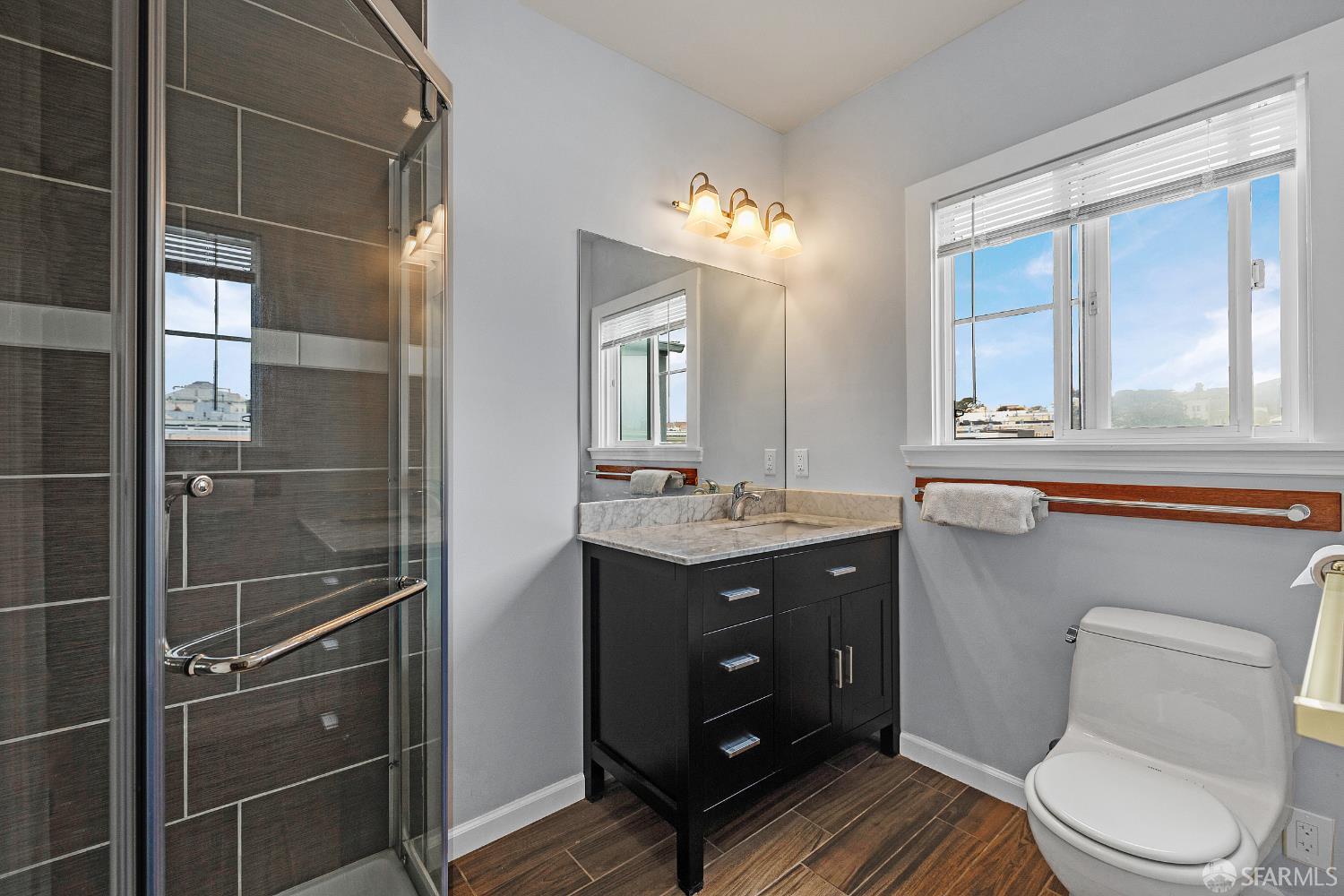 Detail Gallery Image 32 of 45 For 5600 Fulton St, San Francisco,  CA 94121 - 5 Beds | 3/1 Baths