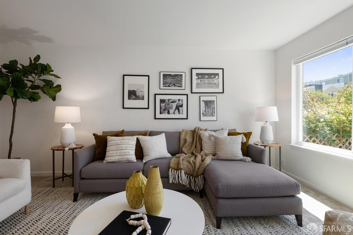Detail Gallery Image 7 of 18 For 1604 Church St #2,  San Francisco,  CA 94131 - 2 Beds | 1 Baths