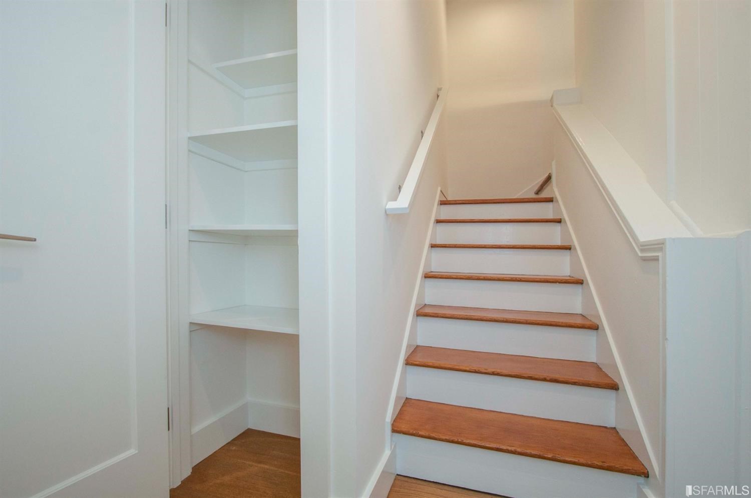 Detail Gallery Image 33 of 41 For 157 Villa Ter, San Francisco,  CA 94114 - 4 Beds | 2/1 Baths