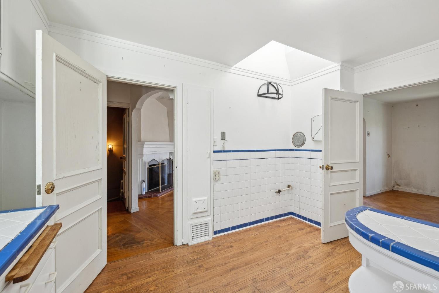 Detail Gallery Image 16 of 45 For 130 Meadowbrook Dr, San Francisco,  CA 94132 - 3 Beds | 1/1 Baths