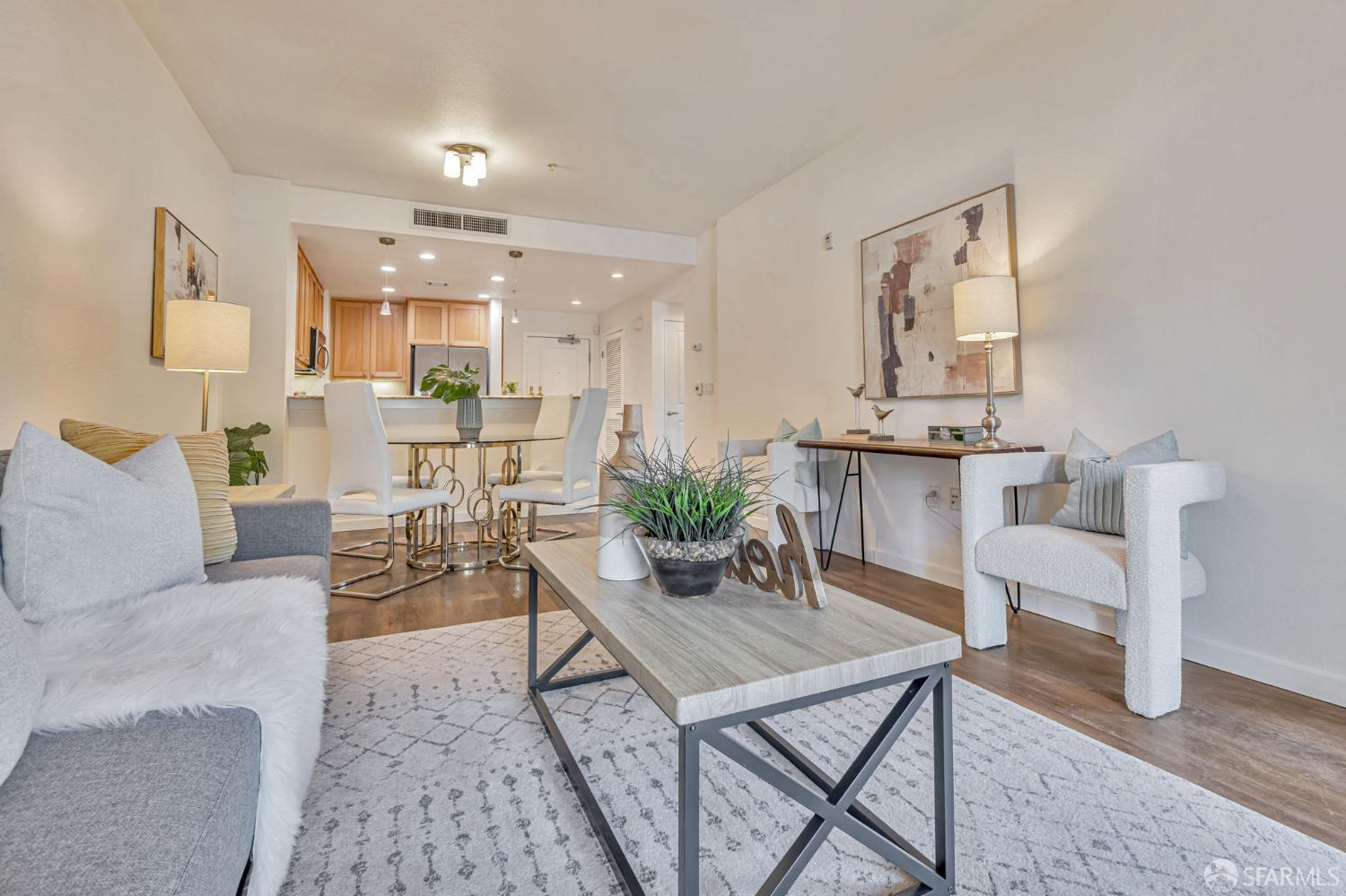 Detail Gallery Image 21 of 33 For 1488 El Camino Real #102,  South San Francisco,  CA 94080 - 1 Beds | 1 Baths
