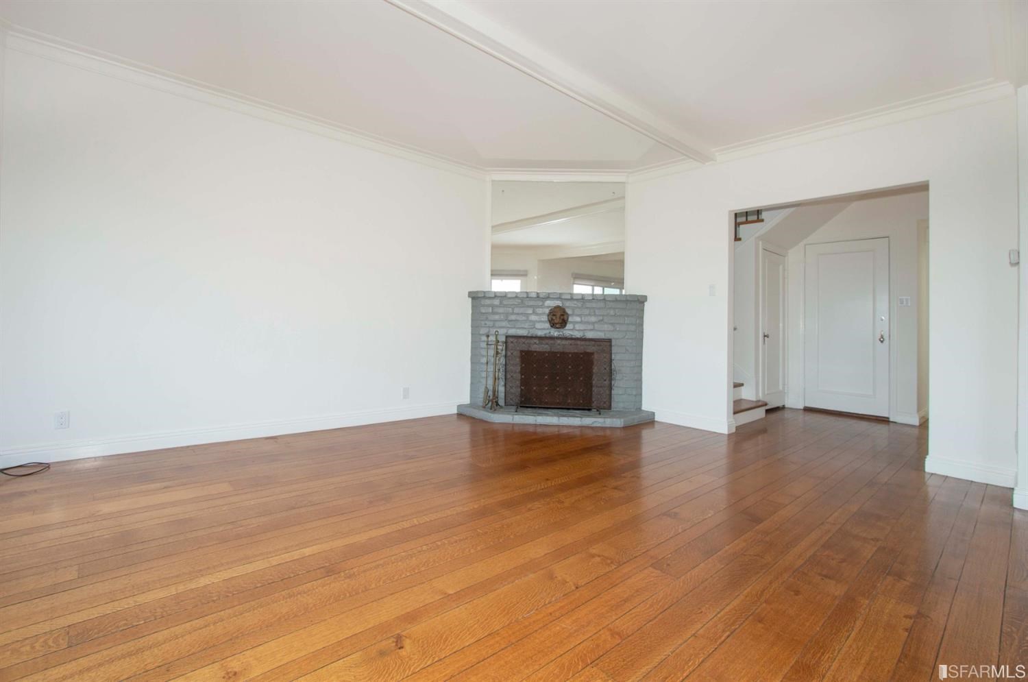Detail Gallery Image 8 of 41 For 157 Villa Ter, San Francisco,  CA 94114 - 4 Beds | 2/1 Baths
