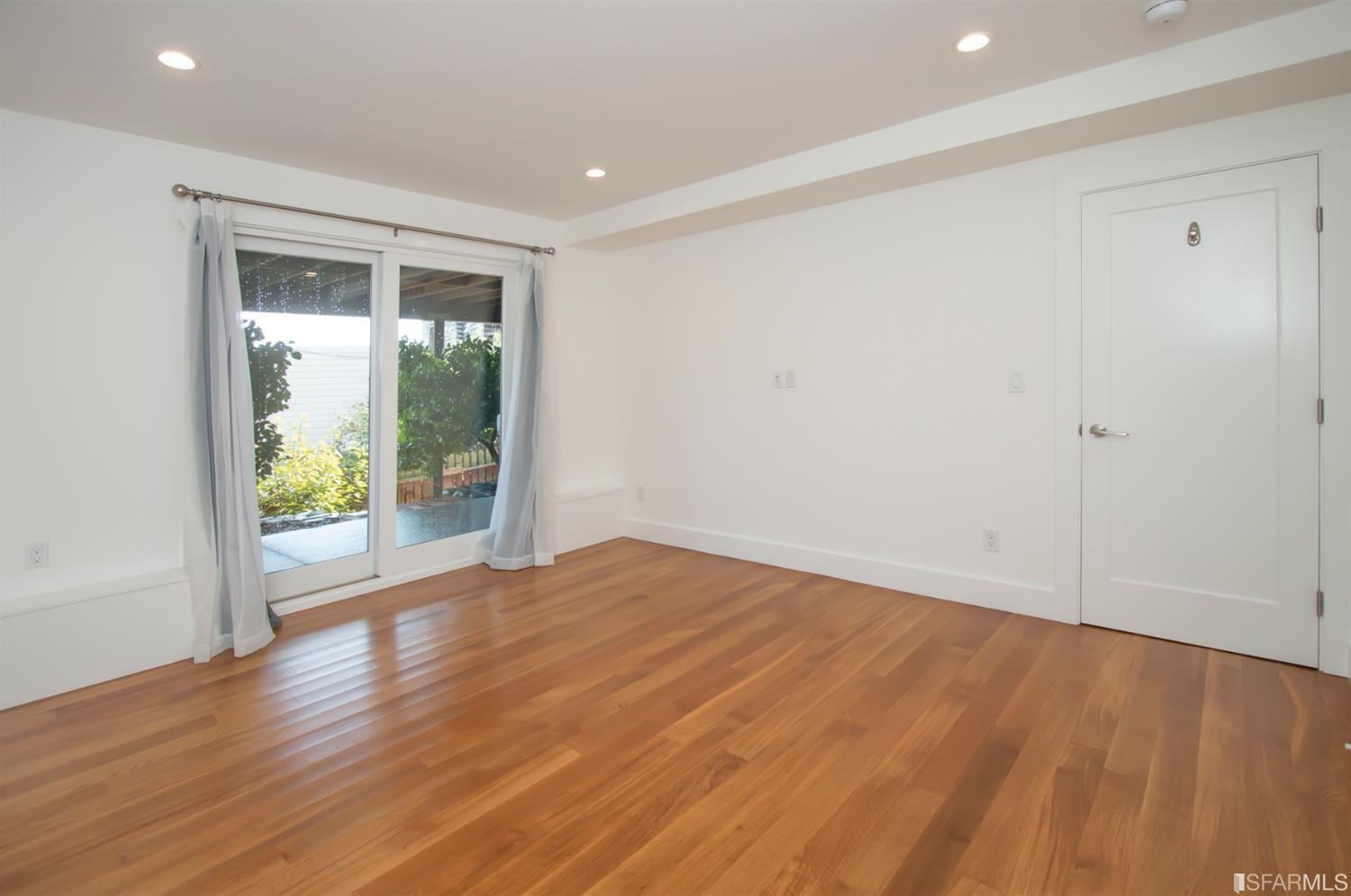 Detail Gallery Image 36 of 41 For 157 Villa Ter, San Francisco,  CA 94114 - 4 Beds | 2/1 Baths