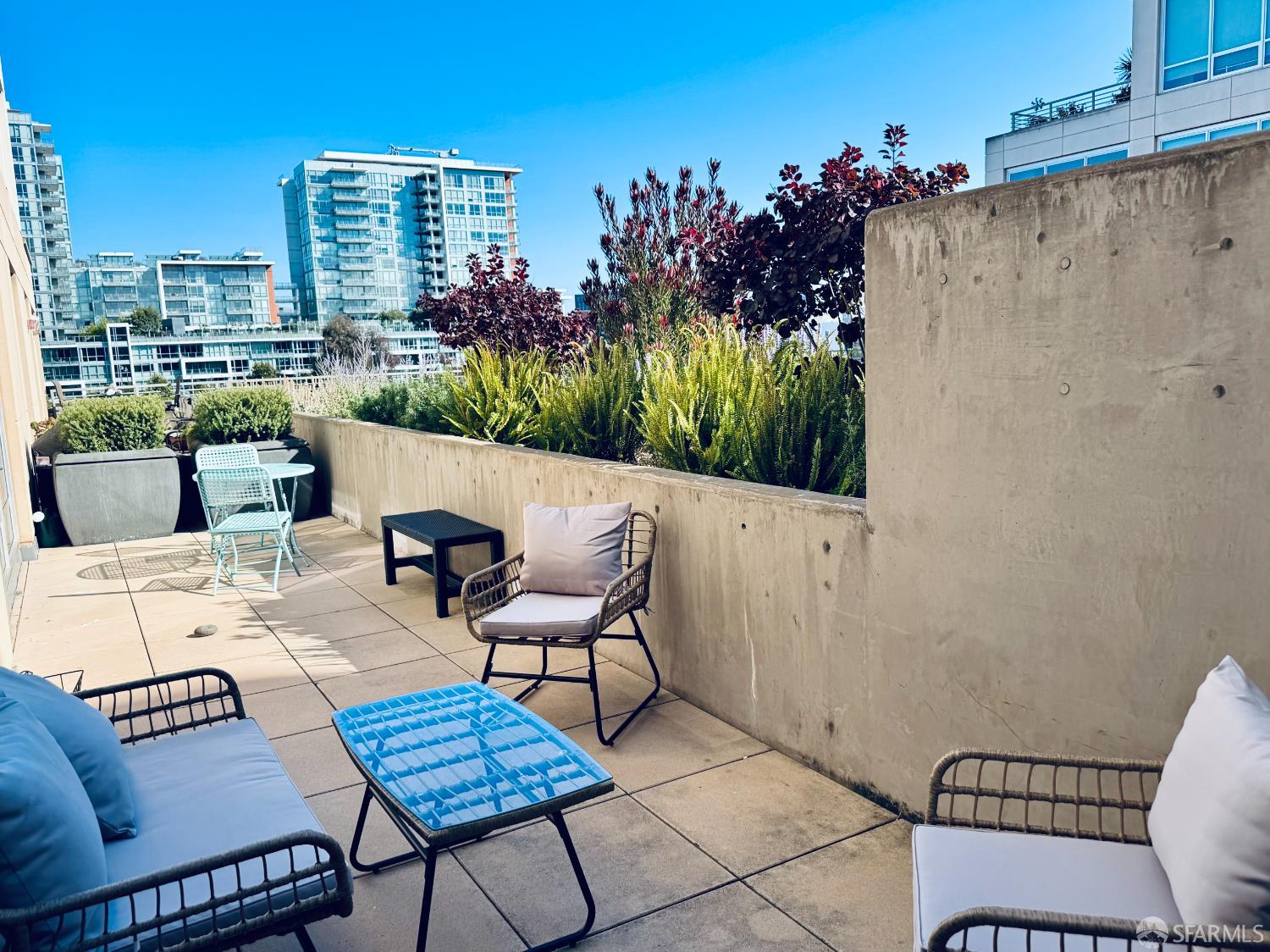 Detail Gallery Image 3 of 26 For 325 Berry St #325,  San Francisco,  CA 94158 - 1 Beds | 1 Baths