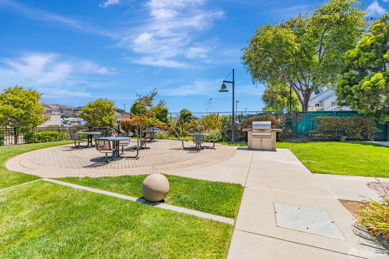 Detail Gallery Image 31 of 33 For 1488 El Camino Real #102,  South San Francisco,  CA 94080 - 1 Beds | 1 Baths