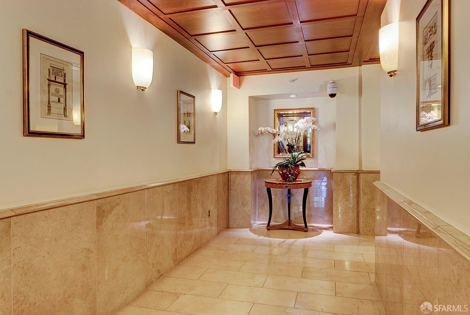 Detail Gallery Image 4 of 9 For 1483 Sutter St #705,  San Francisco,  CA 94109 - 2 Beds | 2 Baths