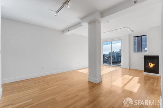 Detail Gallery Image 10 of 49 For 1635 California St #61,  San Francisco,  CA 94109 - 2 Beds | 2 Baths
