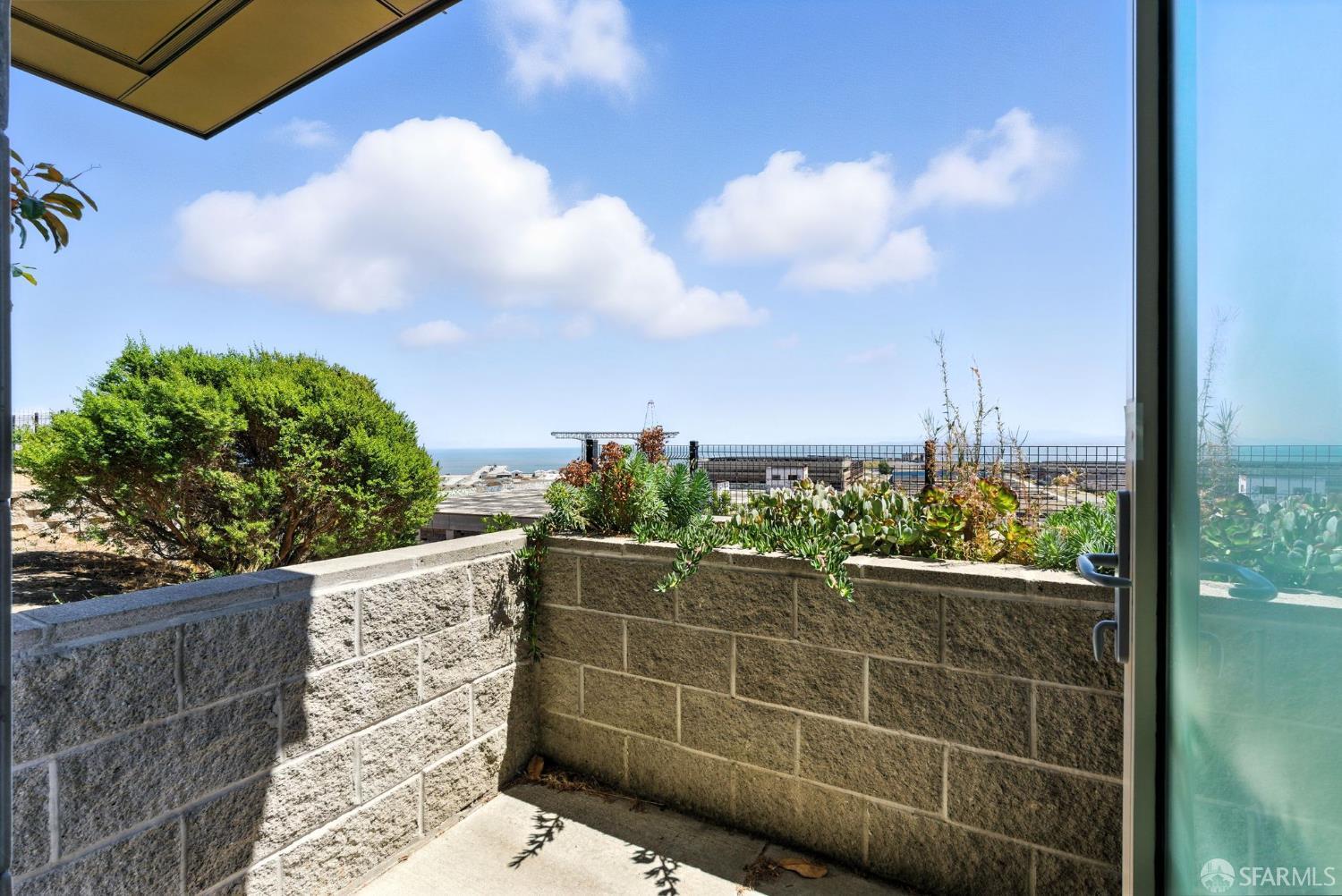 Detail Gallery Image 53 of 83 For 29 Kirkwood Ave, San Francisco,  CA 94124 - 3 Beds | 2/1 Baths