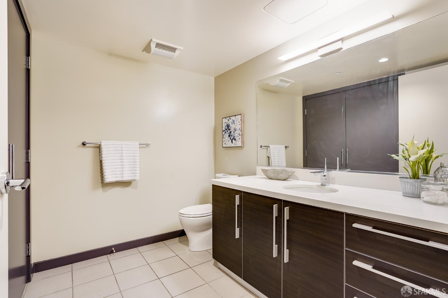 Detail Gallery Image 14 of 46 For 420 Mission Bay Blvd #104,  San Francisco,  CA 94158 - 2 Beds | 2/1 Baths