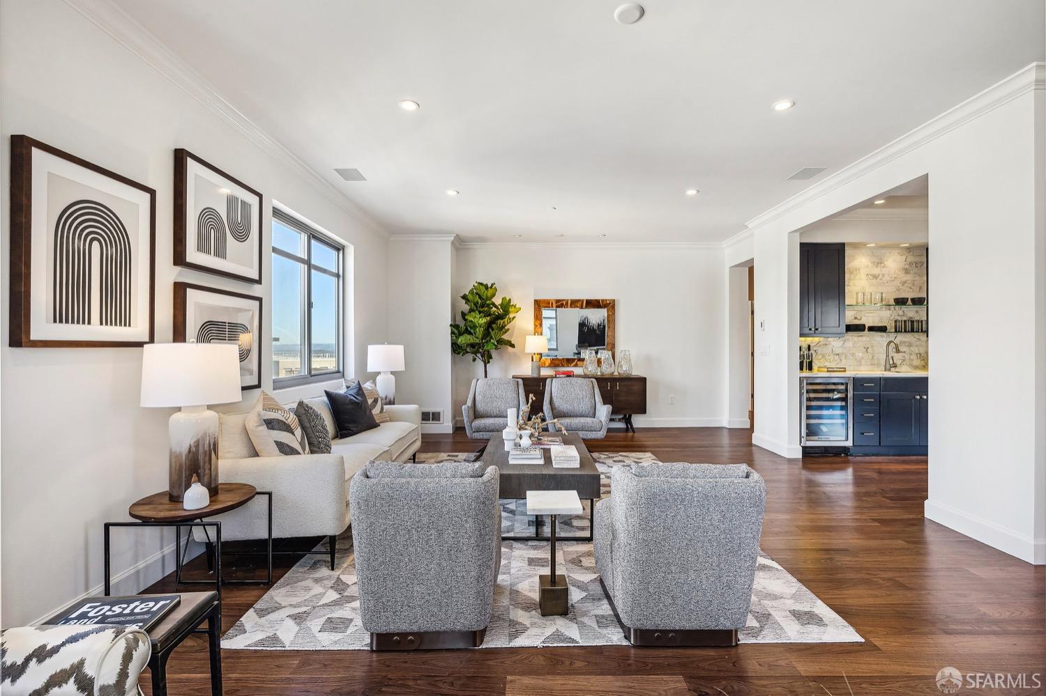 Detail Gallery Image 8 of 38 For 246 2nd St #1701,  San Francisco,  CA 94105 - 3 Beds | 3 Baths