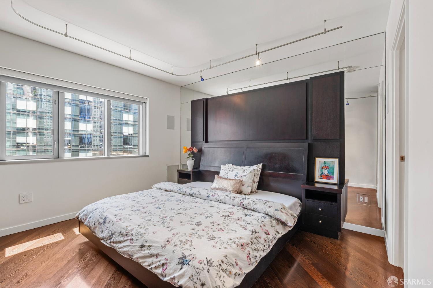 Photo #16: 425064635 Listing: Photo #16