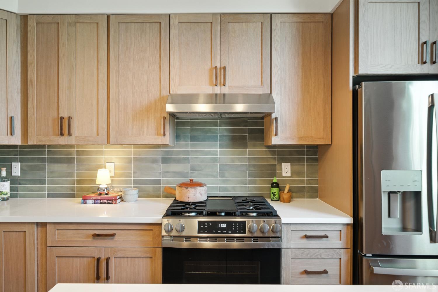 Detail Gallery Image 13 of 30 For 125 Ord St, San Francisco,  CA 94114 - 2 Beds | 1 Baths