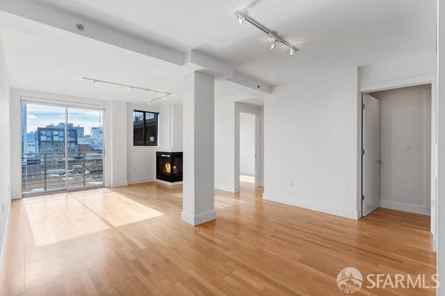 Detail Gallery Image 7 of 49 For 1635 California St #61,  San Francisco,  CA 94109 - 2 Beds | 2 Baths