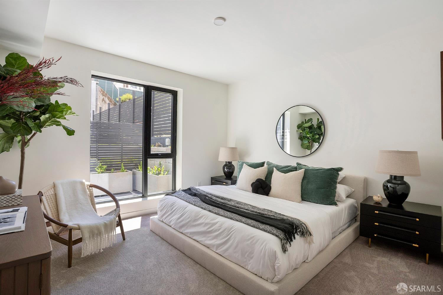 Detail Gallery Image 17 of 31 For 915 North Point St #206,  San Francisco,  CA 94109 - 3 Beds | 2 Baths