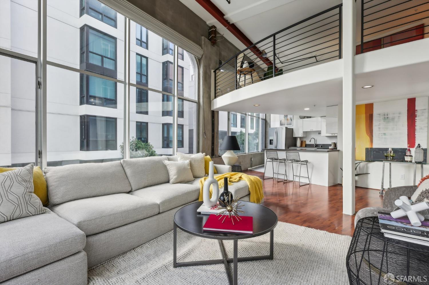 Detail Gallery Image 3 of 45 For 18 Lansing St #205,  San Francisco,  CA 94105 - 2 Beds | 2 Baths