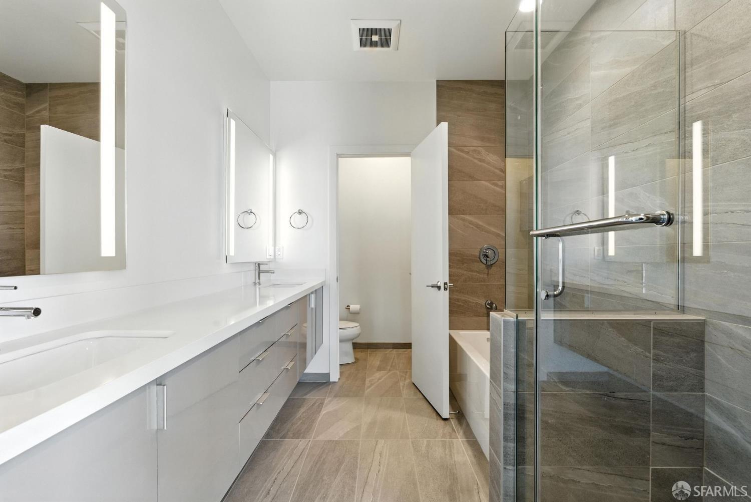 Detail Gallery Image 26 of 83 For 29 Kirkwood Ave, San Francisco,  CA 94124 - 3 Beds | 2/1 Baths