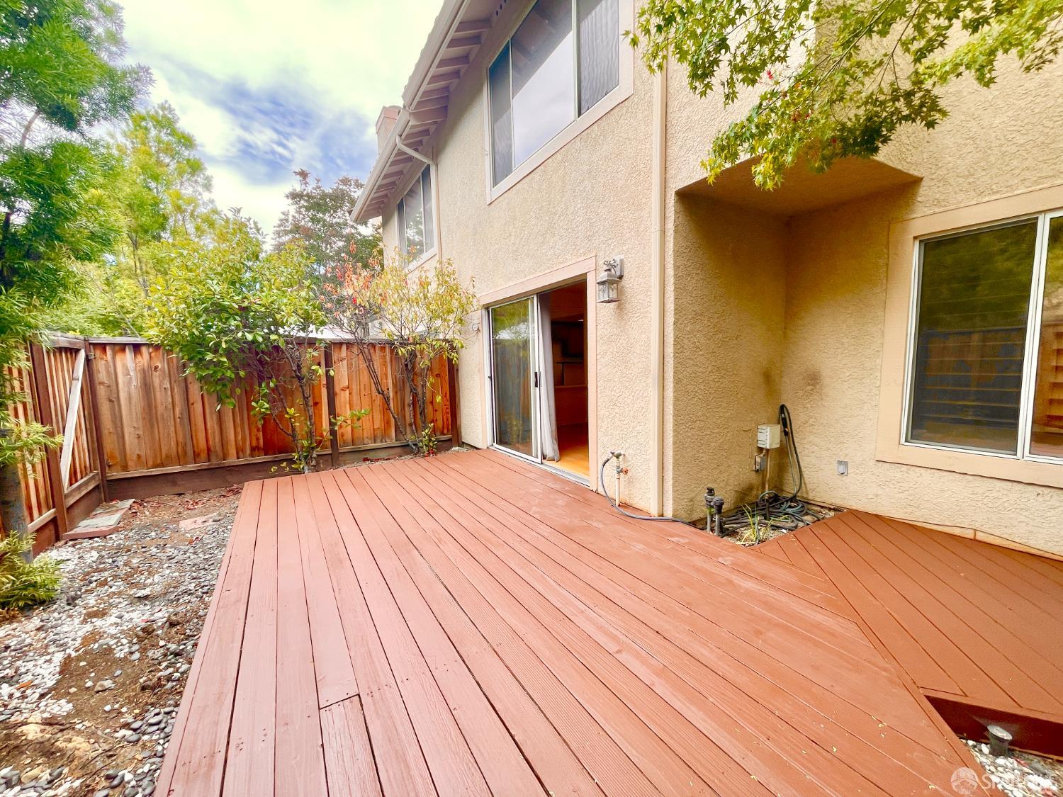 Detail Gallery Image 10 of 25 For 101 Grassmere Cir, San Ramon,  CA 94582 - 3 Beds | 2/1 Baths